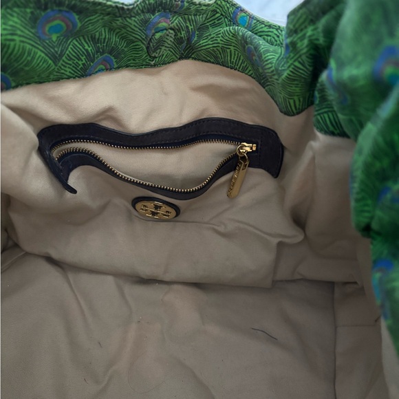 Tory Burch canvas peacock bag - Picture 6 of 6